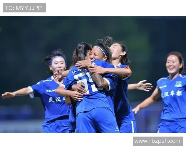 武汉足球队的精神之旅：探索他们背后的信念与激情