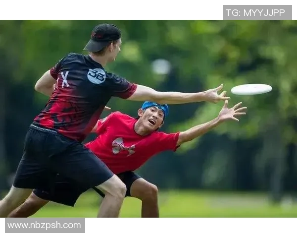 重庆飞盘队灵活性创新高引发全国关注赛事表现令人瞩目